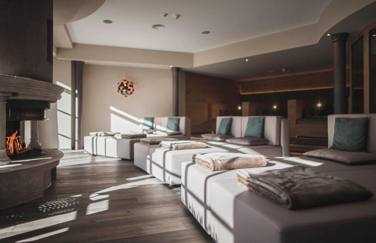 Majestic - Unique Spa Resort ブルーニコ エクステリア 写真
